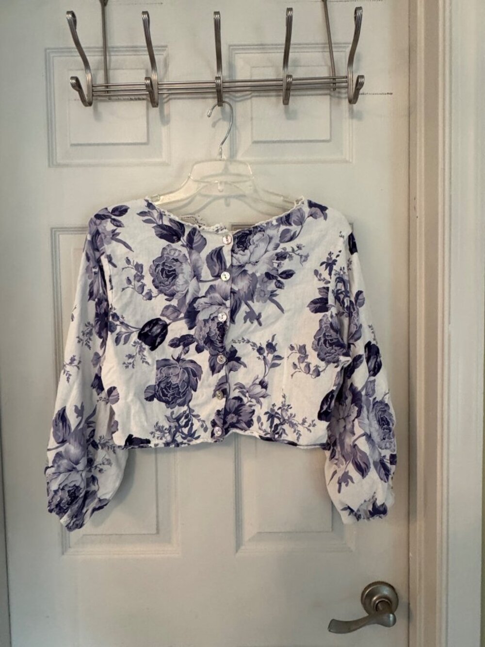 Vintage Laura Ashley Floral Crop Top Blouse Linen Balloon Sleeve Back Button Sma - Picture 12 of 13